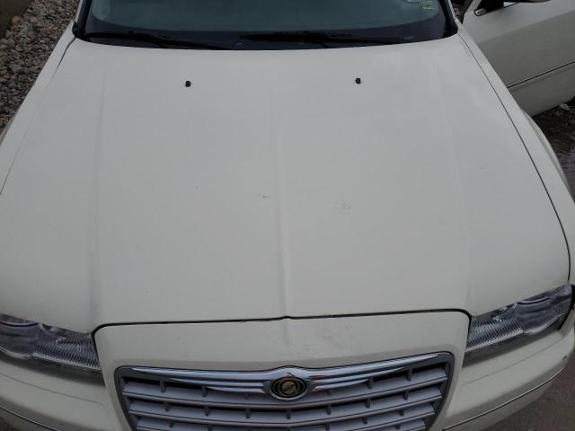 Photo 10 VIN: 2C3KA53G06H254375 - CHRYSLER 300 