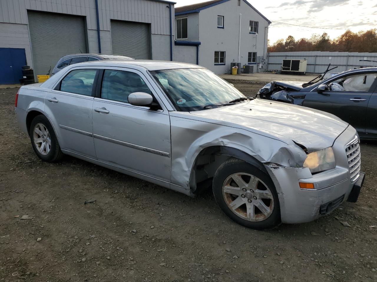 Photo 3 VIN: 2C3KA53G06H411628 - CHRYSLER 300 