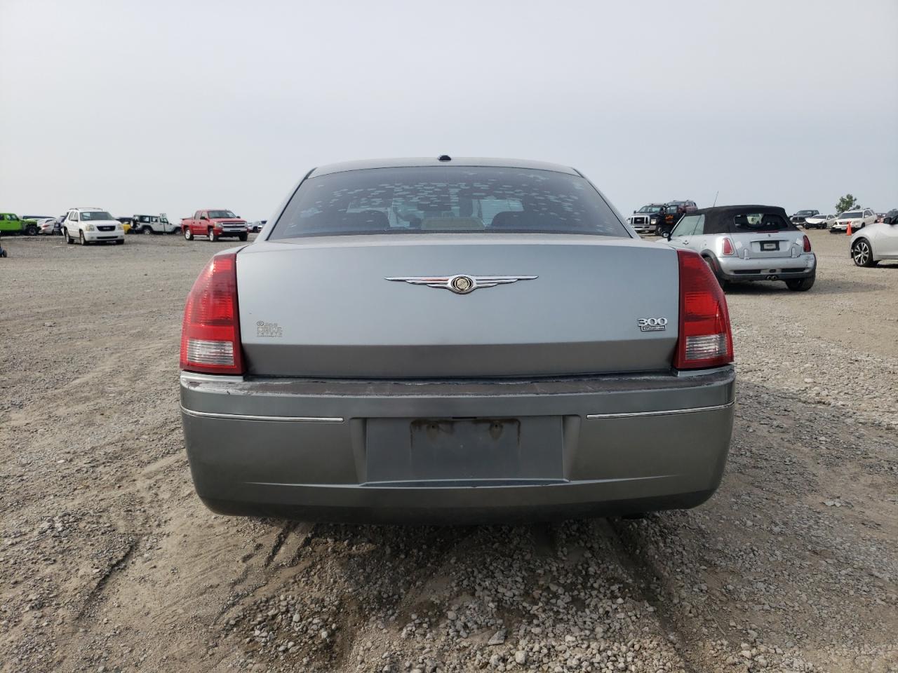 Photo 5 VIN: 2C3KA53G07H632941 - CHRYSLER 300 