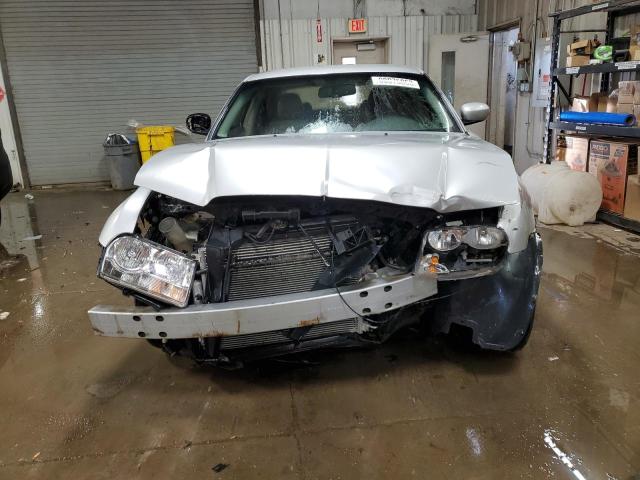 Photo 4 VIN: 2C3KA53G07H682254 - CHRYSLER 300 