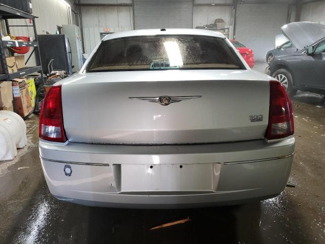 Photo 5 VIN: 2C3KA53G07H682254 - CHRYSLER 300 