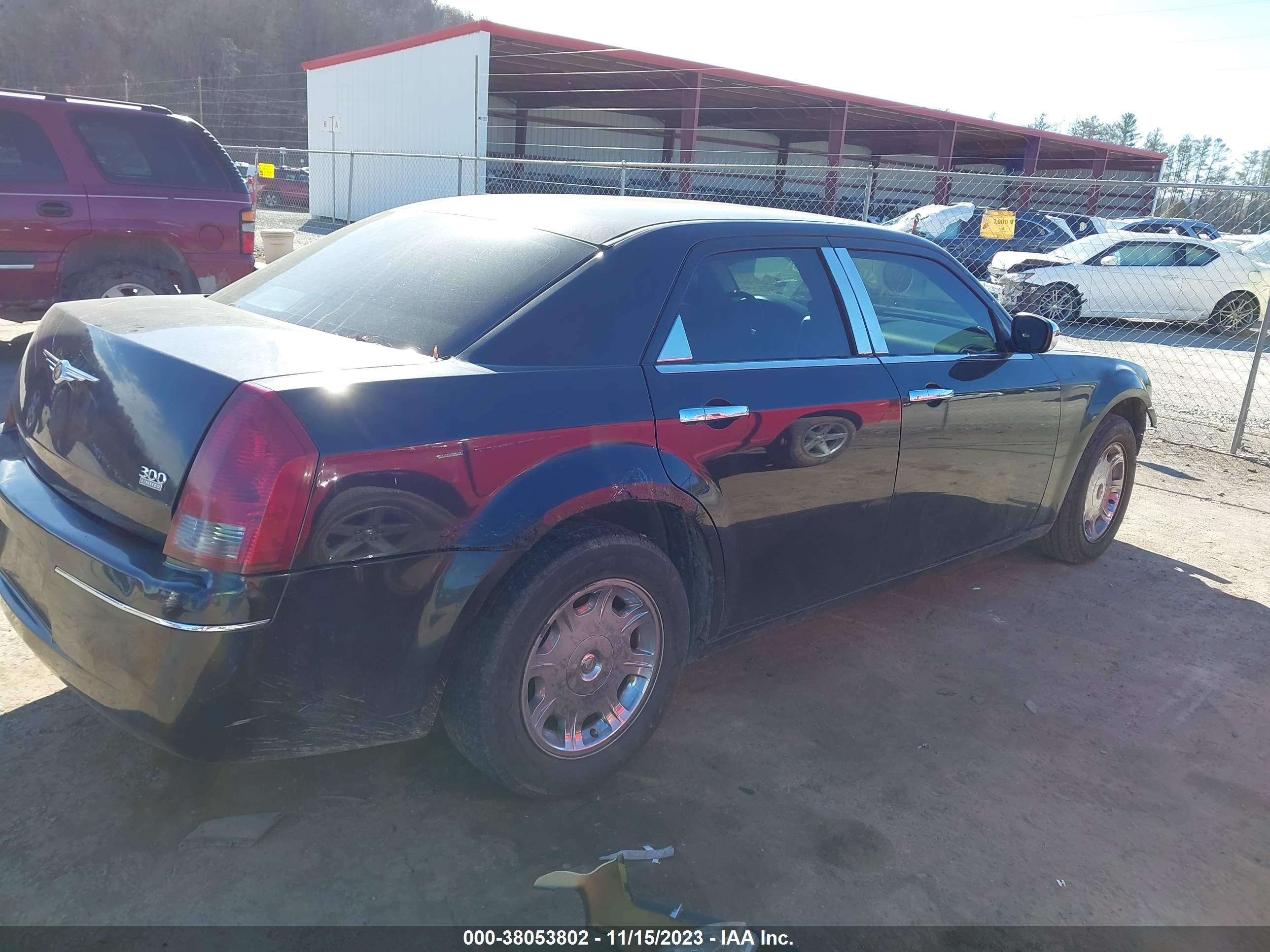 Photo 3 VIN: 2C3KA53G16H177483 - CHRYSLER 300 