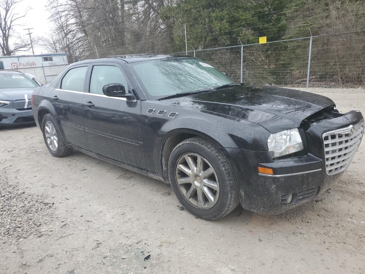 Photo 3 VIN: 2C3KA53G17H658495 - CHRYSLER 300 