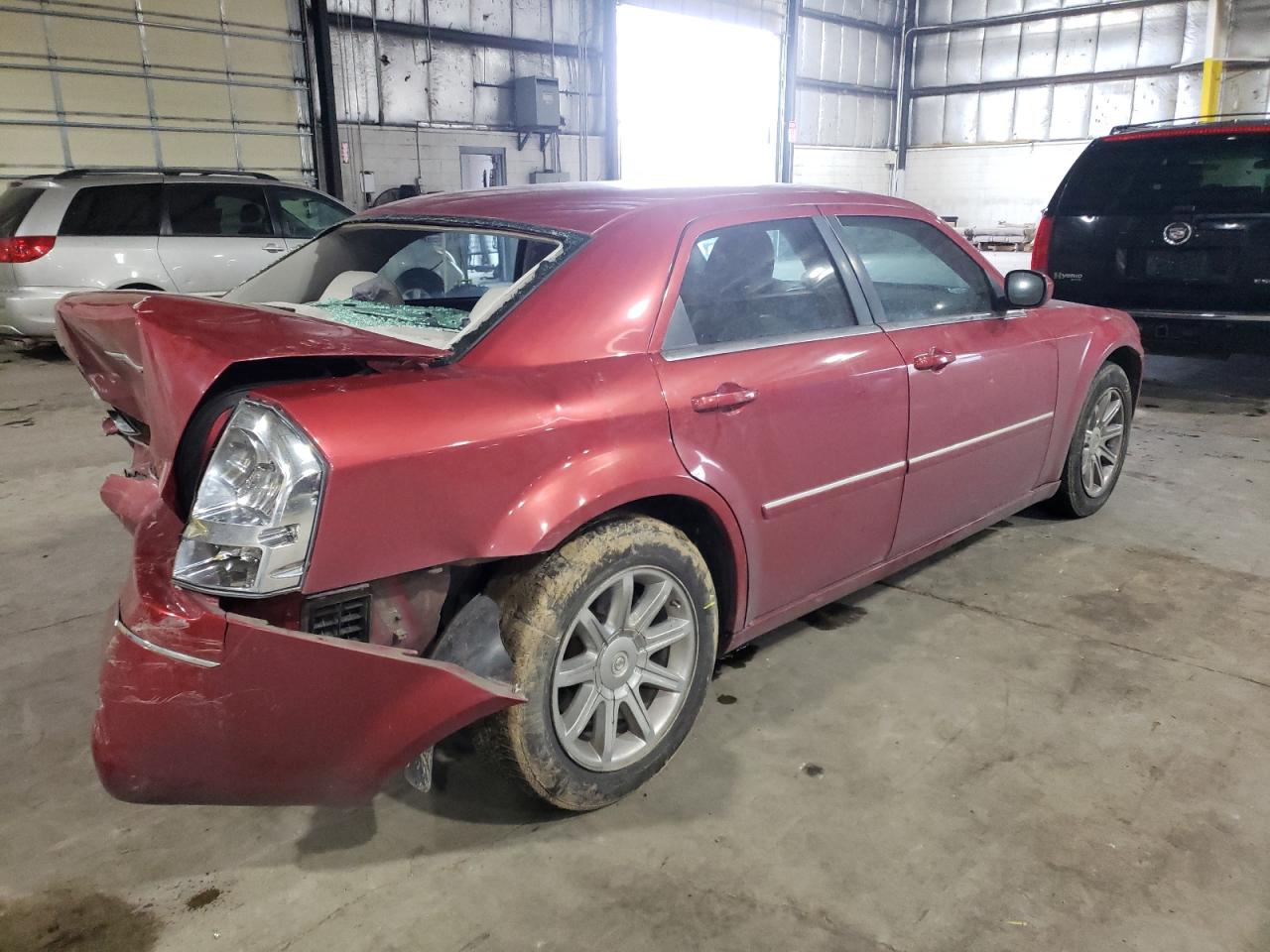 Photo 2 VIN: 2C3KA53G17H743370 - CHRYSLER 300 