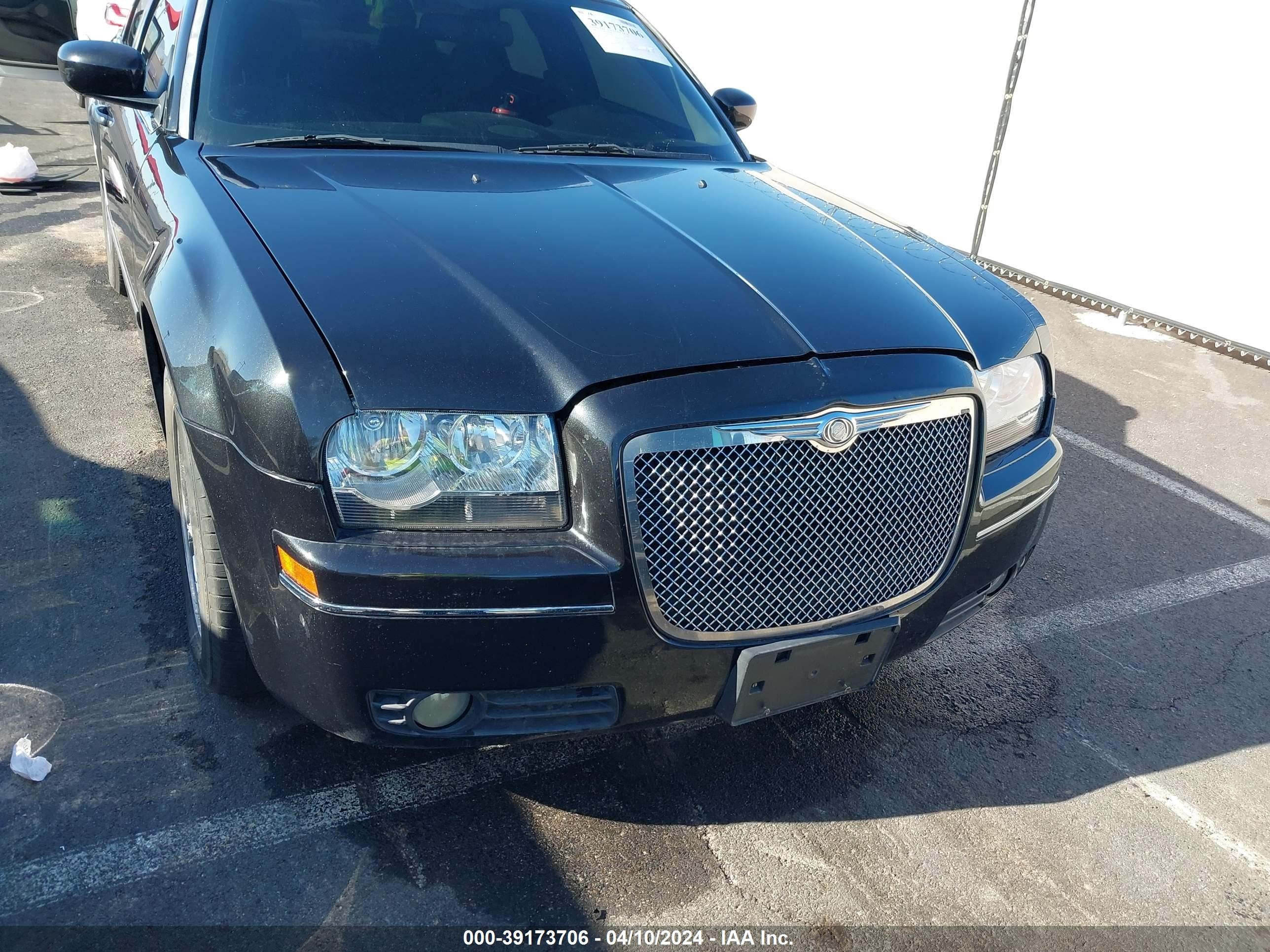 Photo 5 VIN: 2C3KA53G36H253236 - CHRYSLER 300 