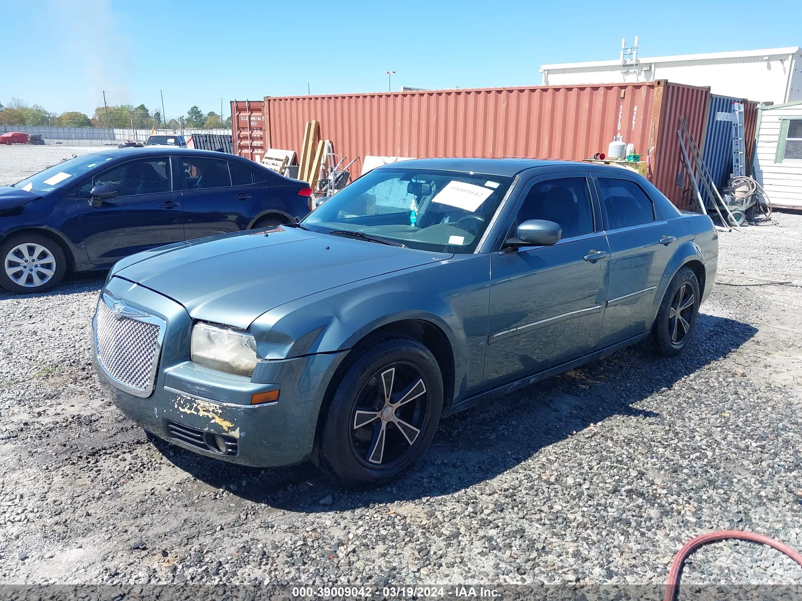 Photo 1 VIN: 2C3KA53G36H350517 - CHRYSLER 300 