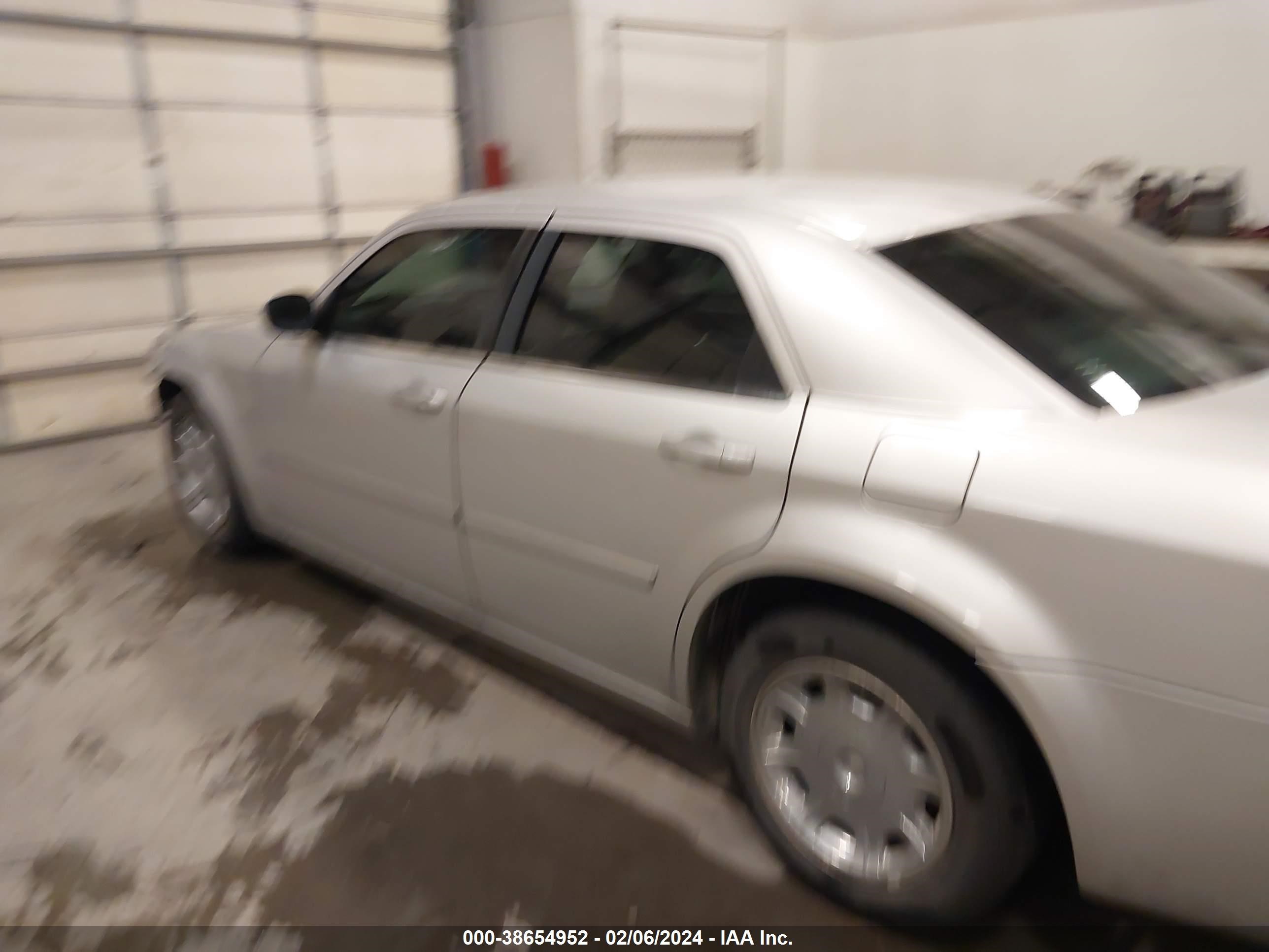 Photo 14 VIN: 2C3KA53G36H452223 - CHRYSLER 300 