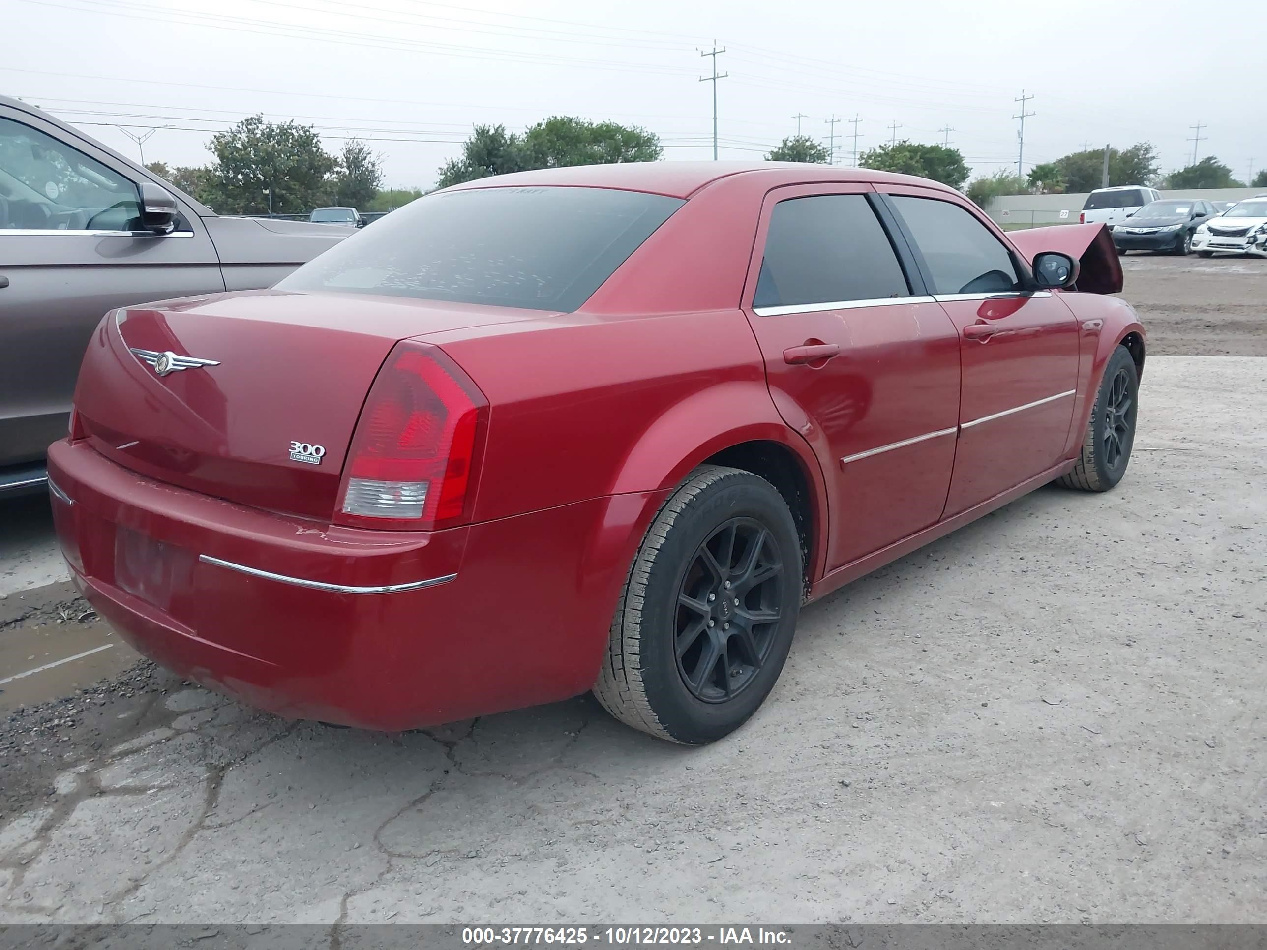 Photo 3 VIN: 2C3KA53G37H859556 - CHRYSLER 300 