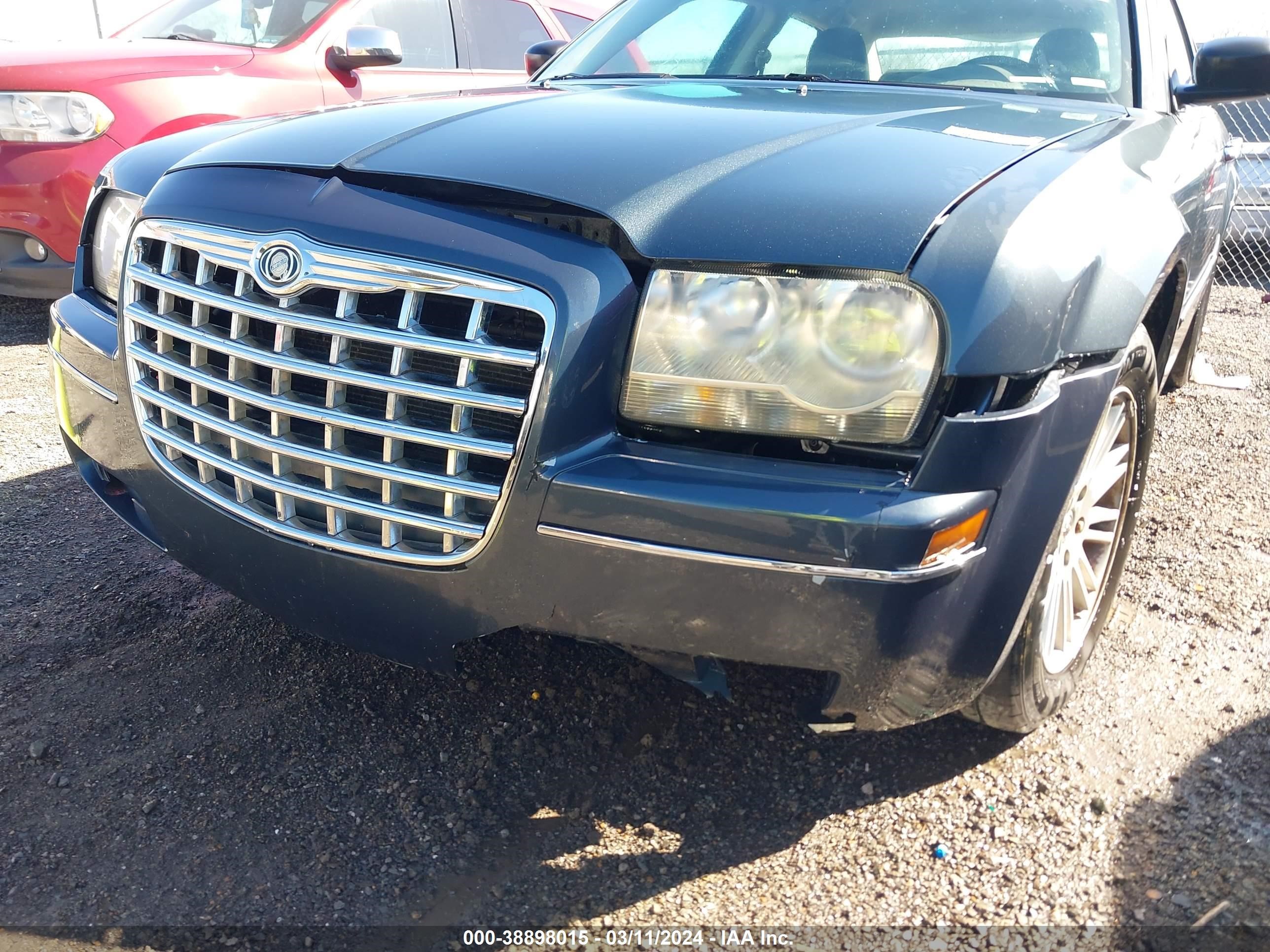 Photo 5 VIN: 2C3KA53G38H164849 - CHRYSLER 300 