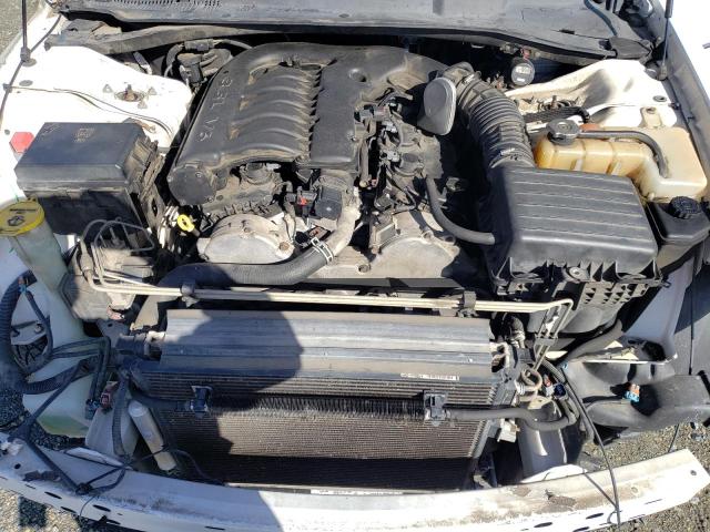 Photo 10 VIN: 2C3KA53G38H288653 - CHRYSLER 300 