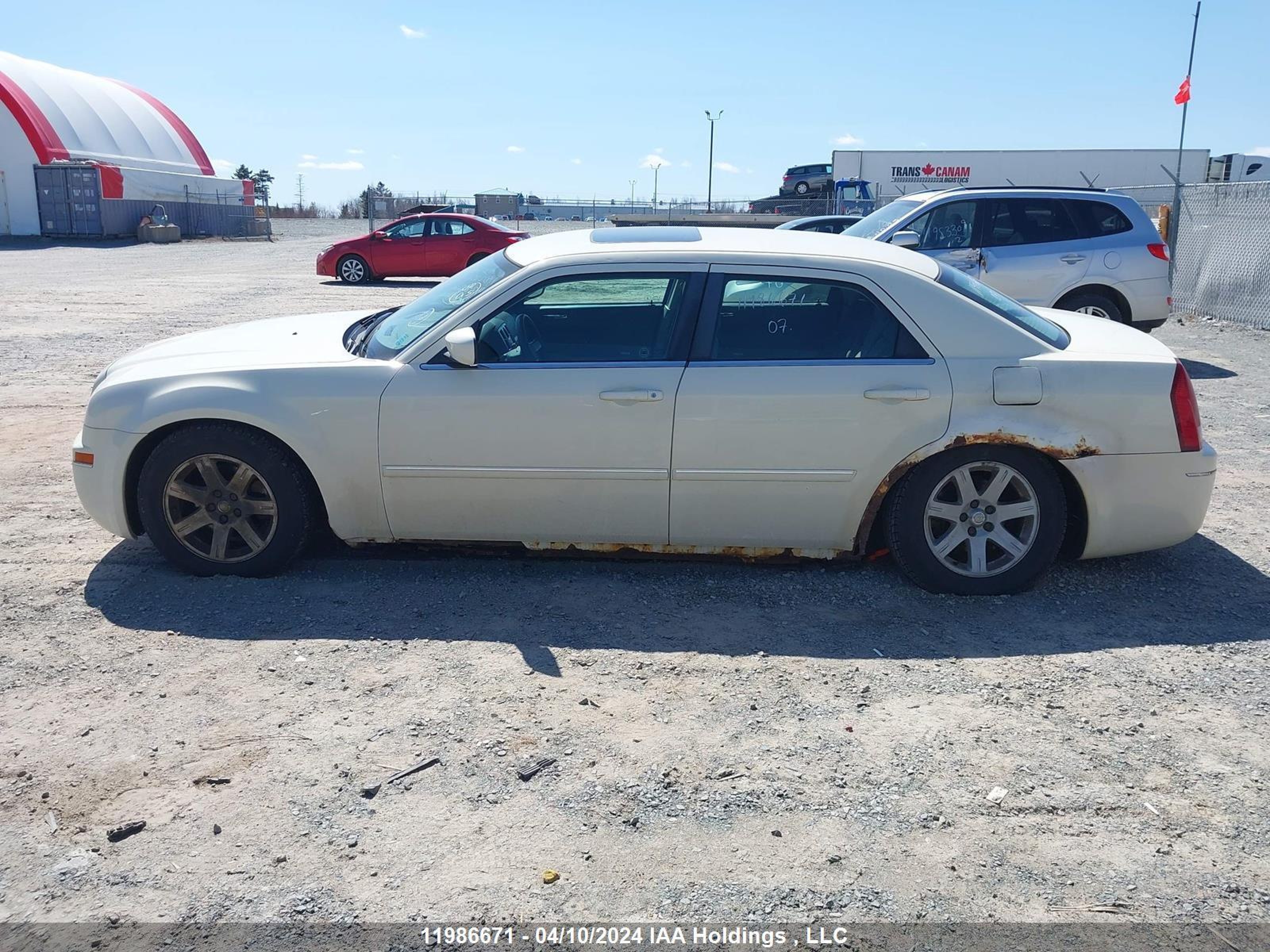 Photo 14 VIN: 2C3KA53G47H812357 - CHRYSLER 300 