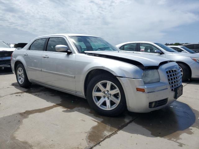 Photo 3 VIN: 2C3KA53G56H257885 - CHRYSLER 300 