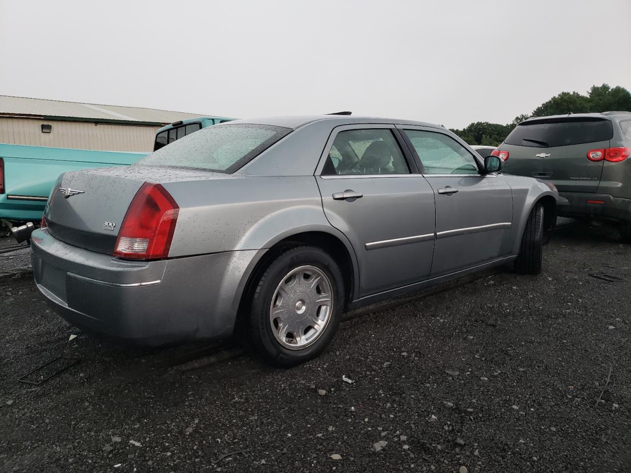 Photo 2 VIN: 2C3KA53G56H467404 - CHRYSLER 300 