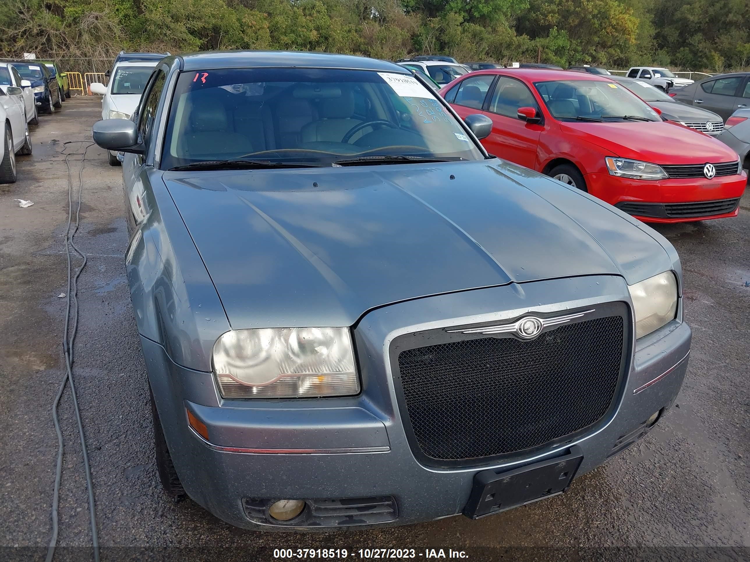 Photo 0 VIN: 2C3KA53G66H530851 - CHRYSLER 300 