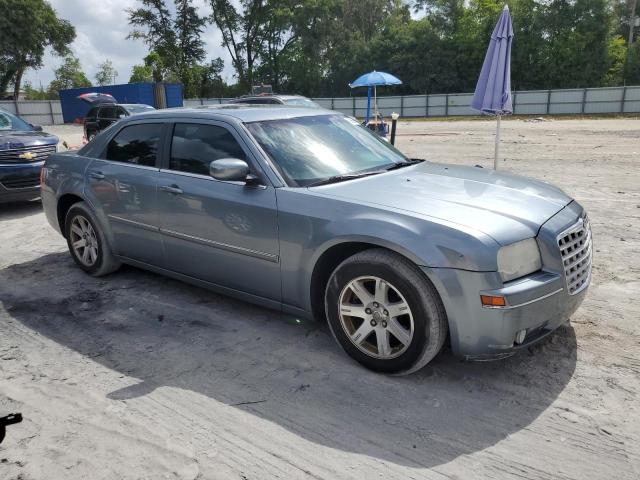 Photo 3 VIN: 2C3KA53G67H682534 - CHRYSLER 300 