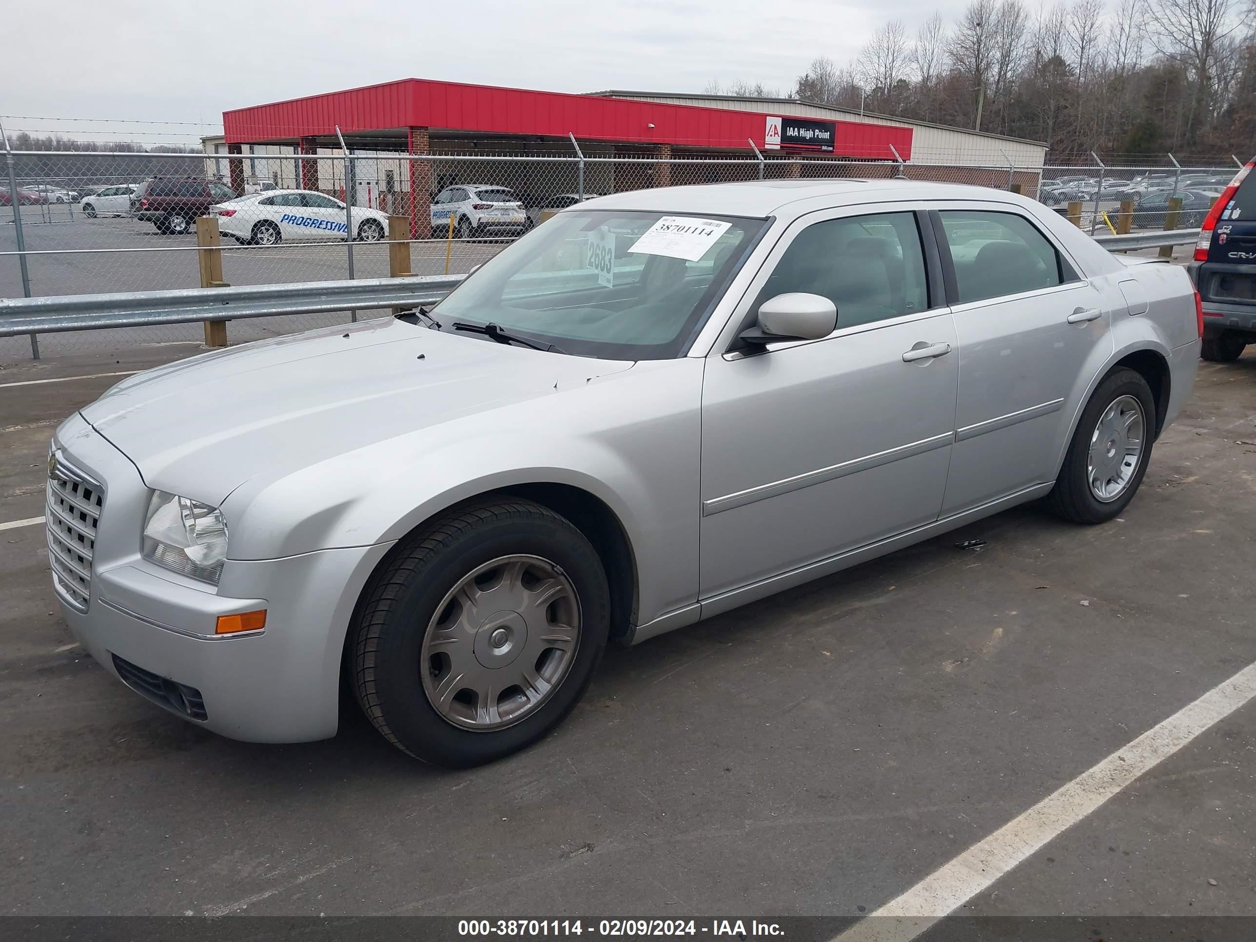 Photo 1 VIN: 2C3KA53G76H426918 - CHRYSLER 300 