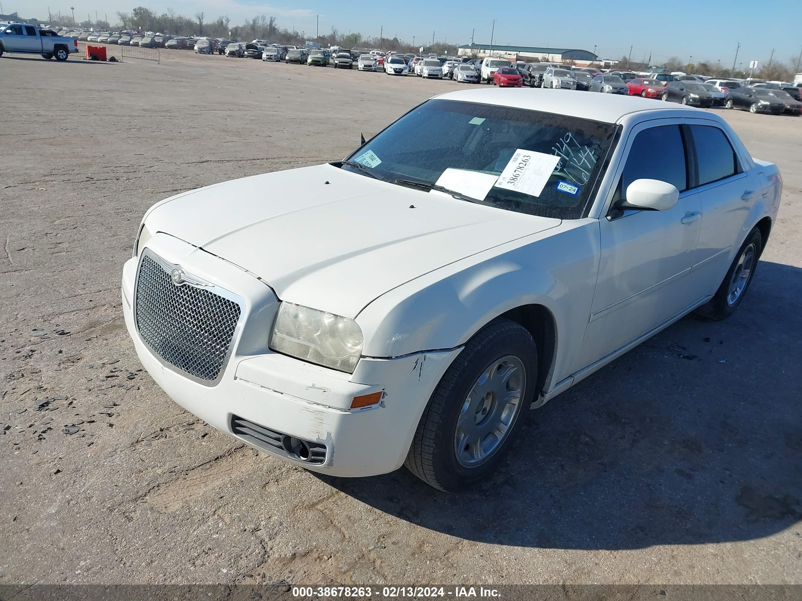 Photo 1 VIN: 2C3KA53G76H496144 - CHRYSLER 300 