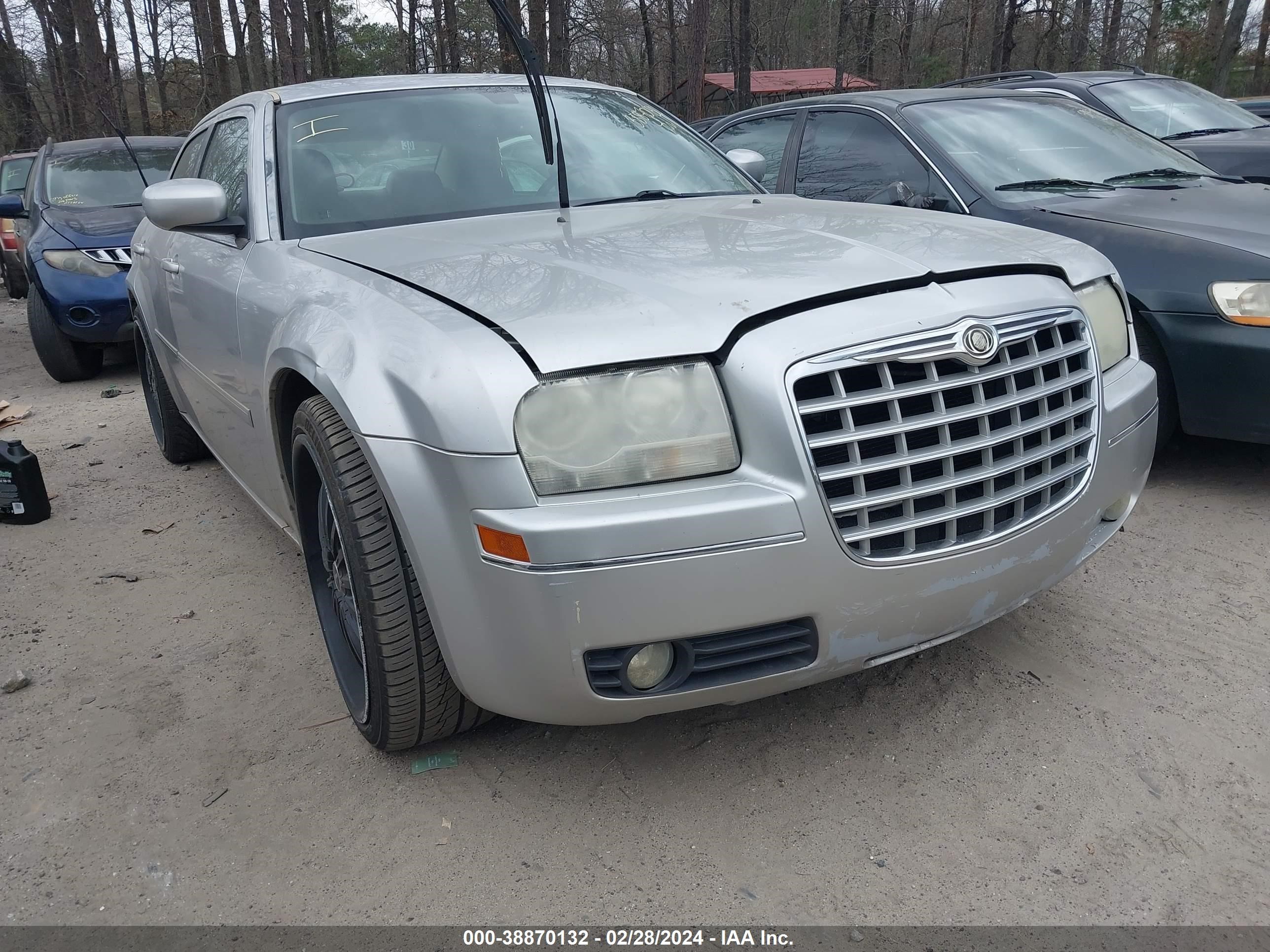 Photo 5 VIN: 2C3KA53G76H498850 - CHRYSLER 300 