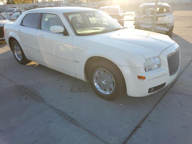 Photo 3 VIN: 2C3KA53G77H693865 - CHRYSLER 300 