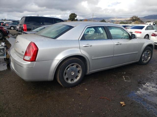 Photo 2 VIN: 2C3KA53G86H321207 - CHRYSLER 300 