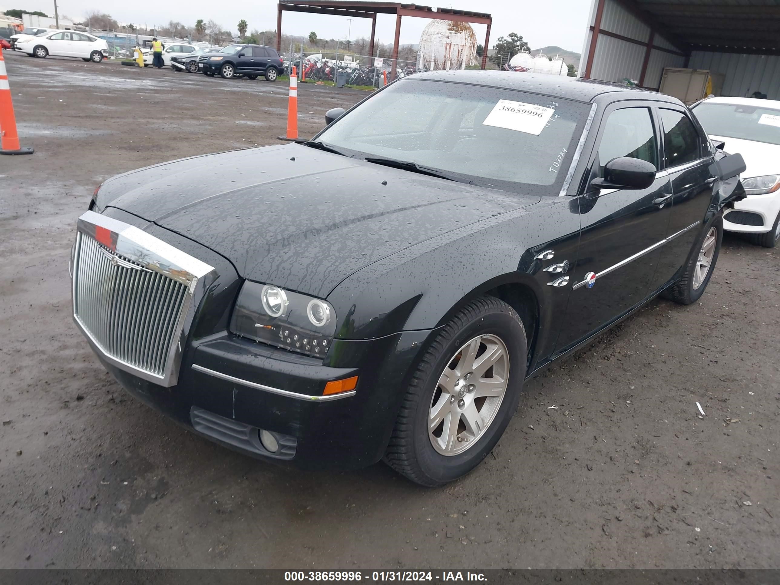 Photo 1 VIN: 2C3KA53G86H464142 - CHRYSLER 300 