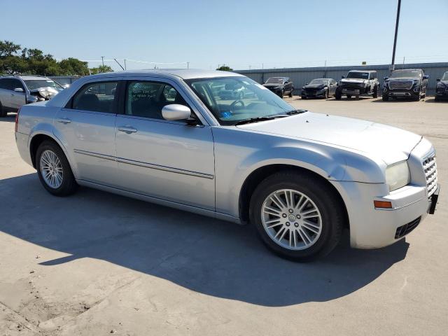 Photo 3 VIN: 2C3KA53G88H206531 - CHRYSLER 300 