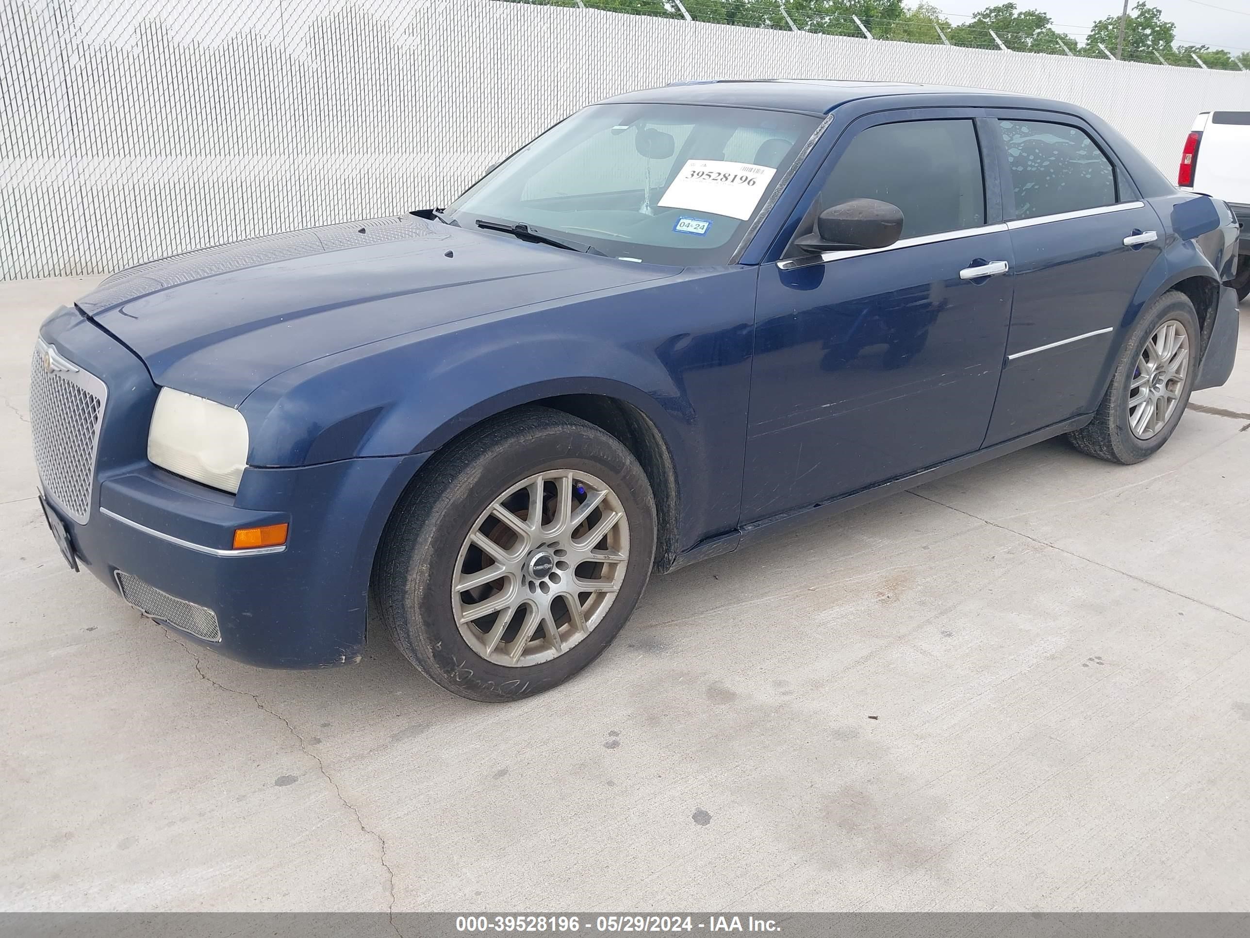 Photo 1 VIN: 2C3KA53G96H257551 - CHRYSLER 300 