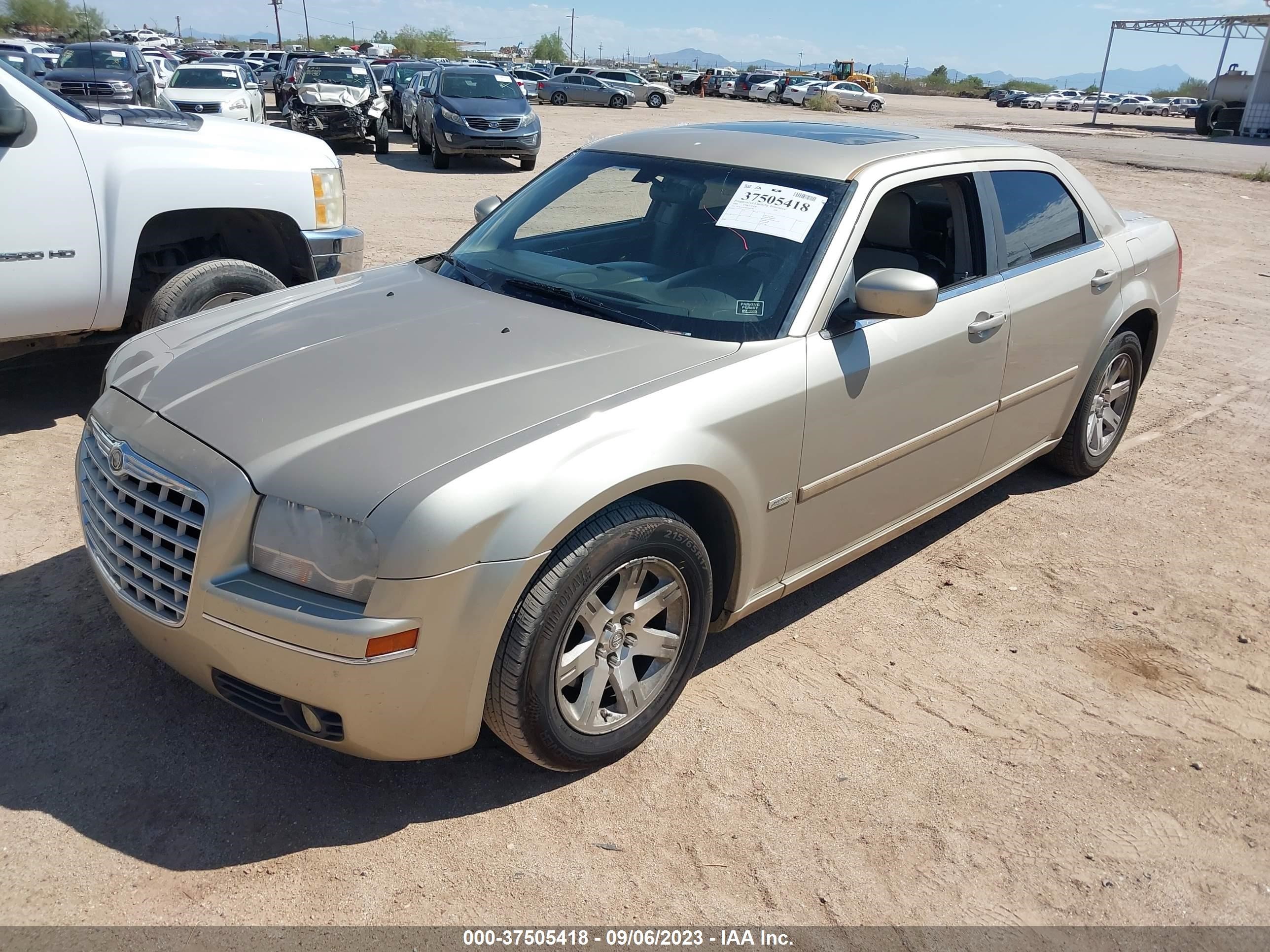 Photo 1 VIN: 2C3KA53G96H341790 - CHRYSLER 300 