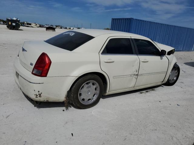 Photo 2 VIN: 2C3KA53G96H360887 - CHRYSLER 300 