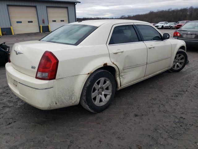 Photo 2 VIN: 2C3KA53G96H468152 - CHRYSLER 300 