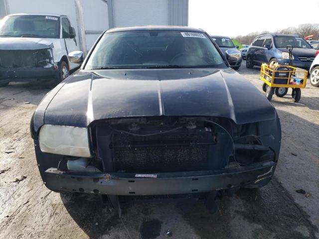 Photo 4 VIN: 2C3KA53G98H257990 - CHRYSLER 300 