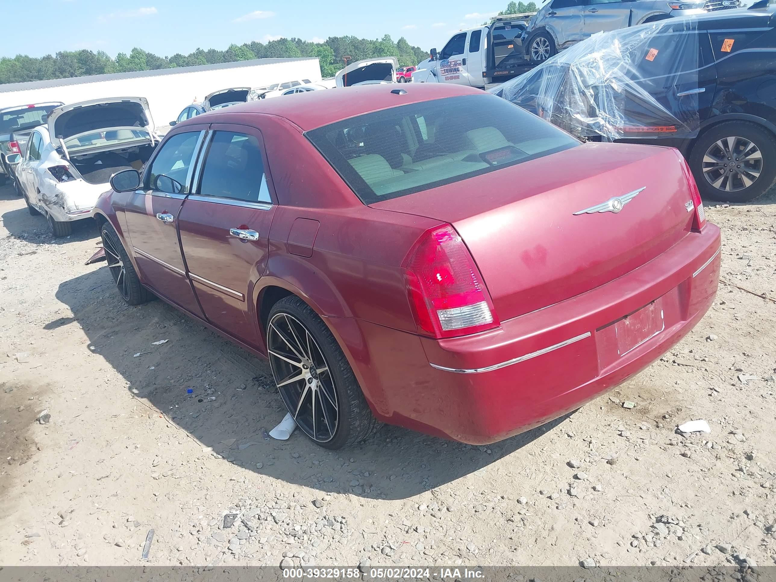 Photo 2 VIN: 2C3KA53GX6H351650 - CHRYSLER 300 