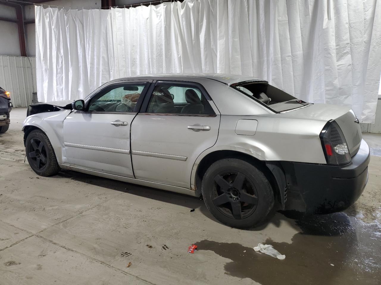 Photo 1 VIN: 2C3KA53GX7H682343 - CHRYSLER 300 