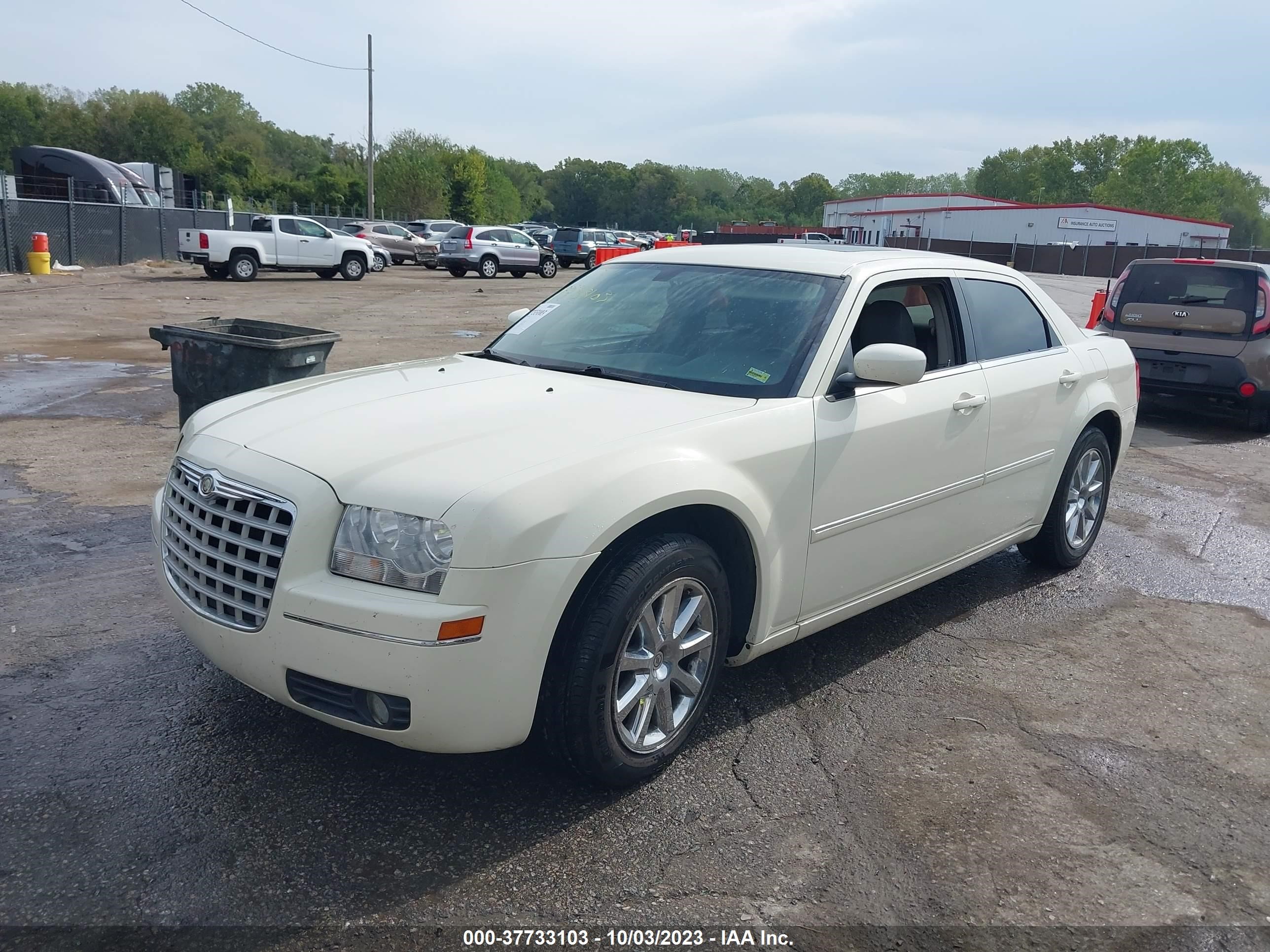 Photo 1 VIN: 2C3KA53GX7H772267 - CHRYSLER 300 