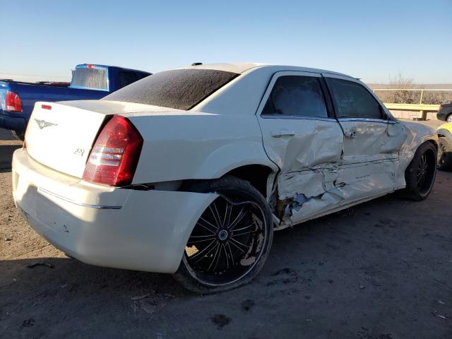 Photo 2 VIN: 2C3KA53V69H634579 - CHRYSLER 300 