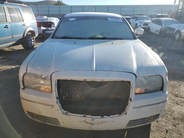 Photo 4 VIN: 2C3KA53V69H634579 - CHRYSLER 300 