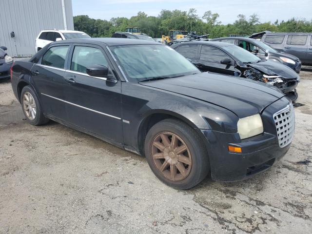 Photo 3 VIN: 2C3KA53V89H617623 - CHRYSLER 300 