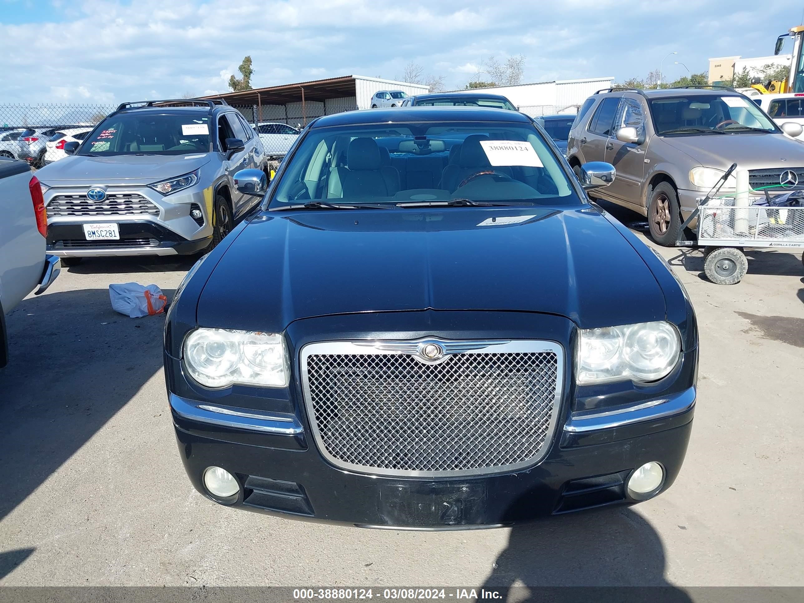 Photo 11 VIN: 2C3KA63H06H107634 - CHRYSLER 300C 