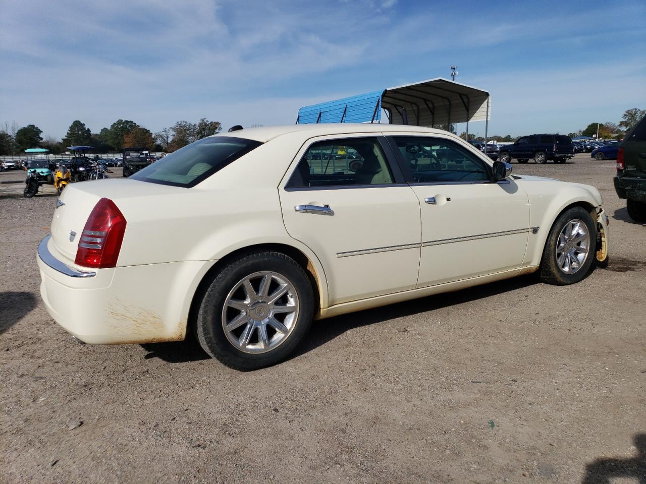 Photo 2 VIN: 2C3KA63H06H159846 - CHRYSLER 300 