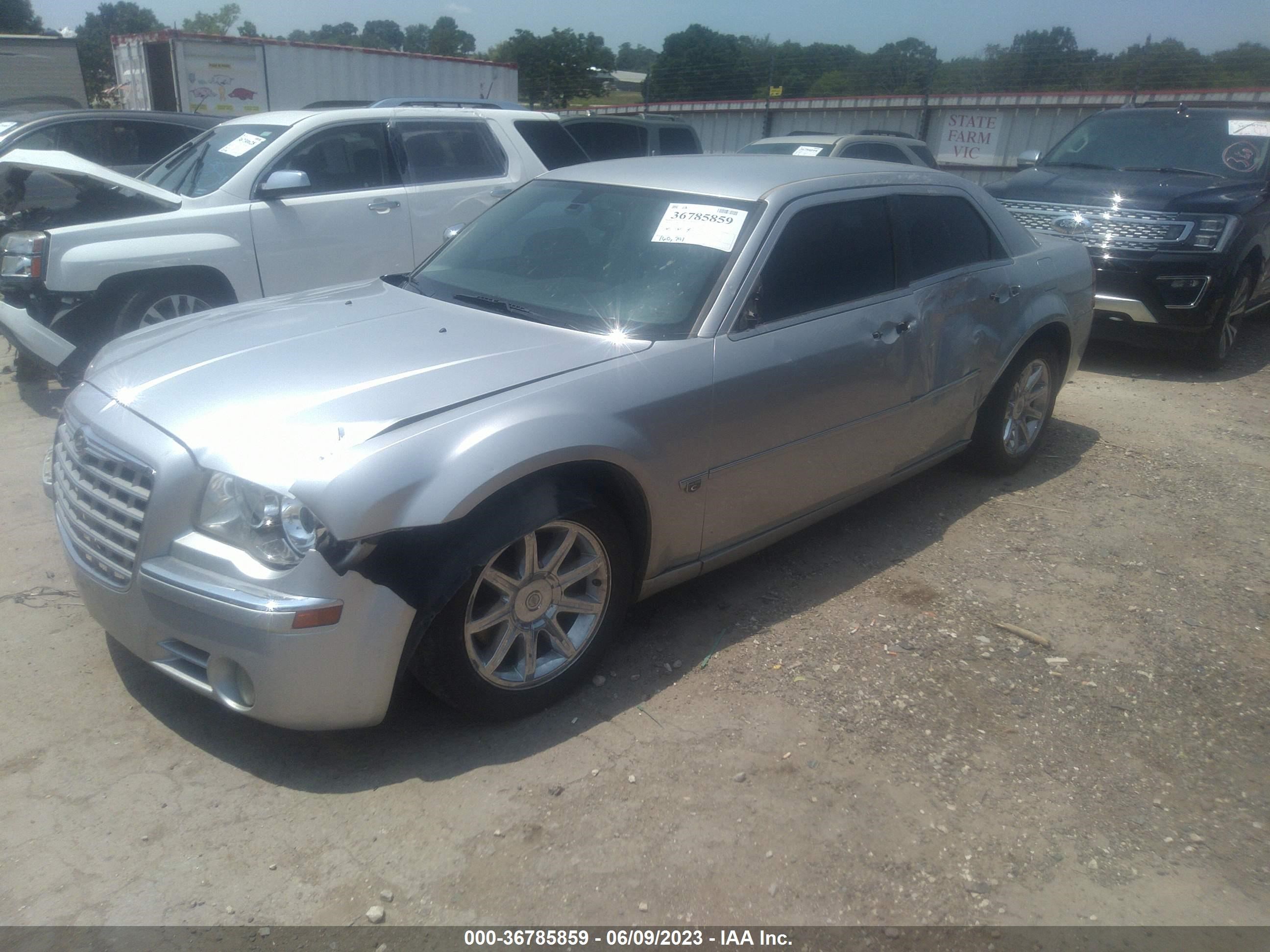 Photo 1 VIN: 2C3KA63H06H535302 - CHRYSLER 300 