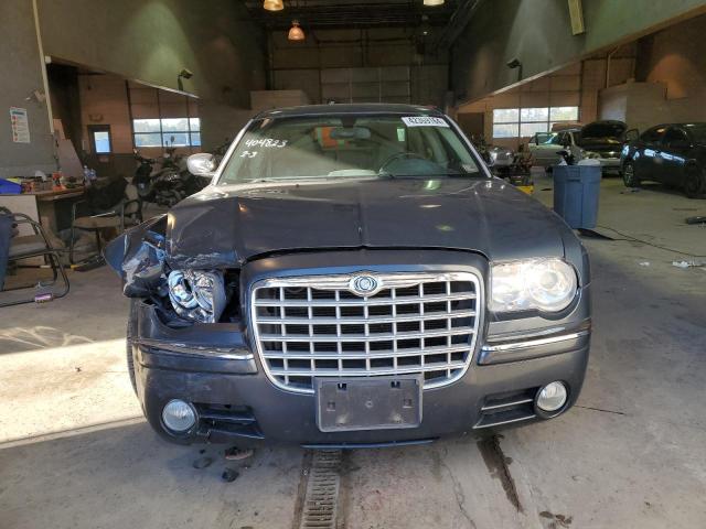 Photo 4 VIN: 2C3KA63H07H810863 - CHRYSLER 300 