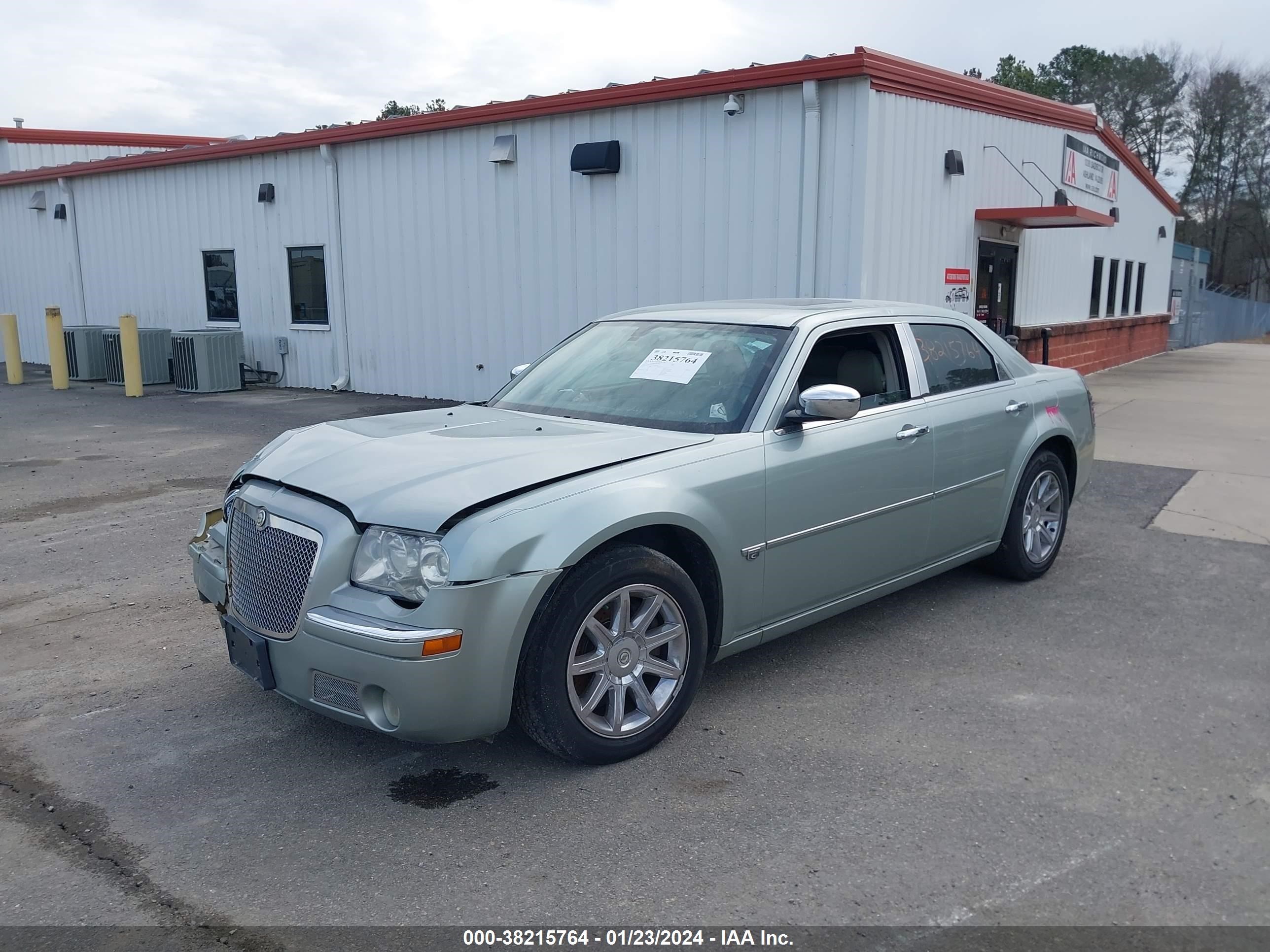 Photo 1 VIN: 2C3KA63H16H453918 - CHRYSLER 300 