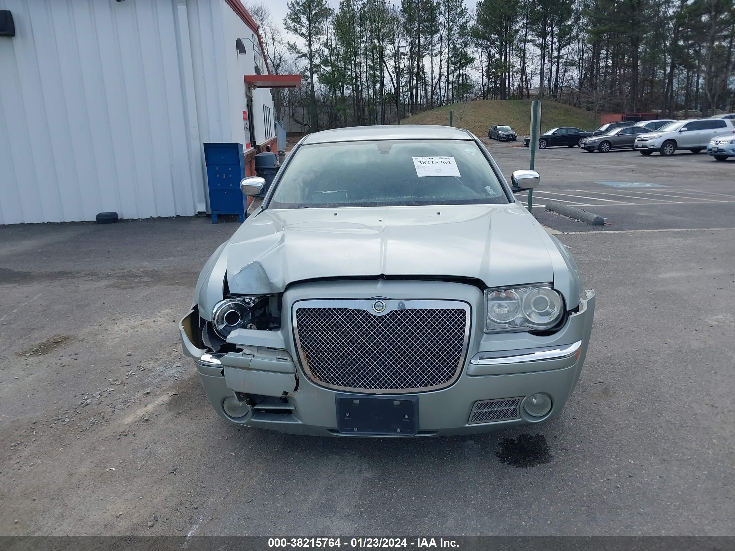 Photo 11 VIN: 2C3KA63H16H453918 - CHRYSLER 300 