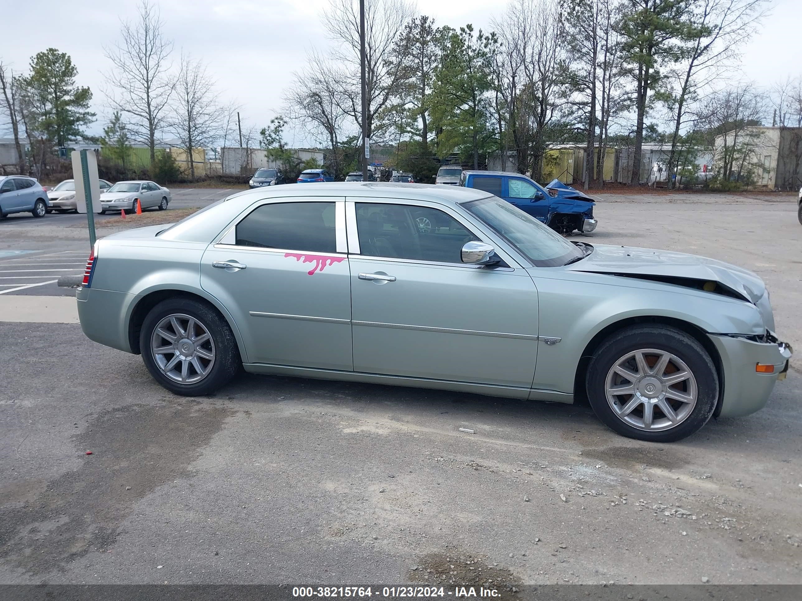 Photo 12 VIN: 2C3KA63H16H453918 - CHRYSLER 300 