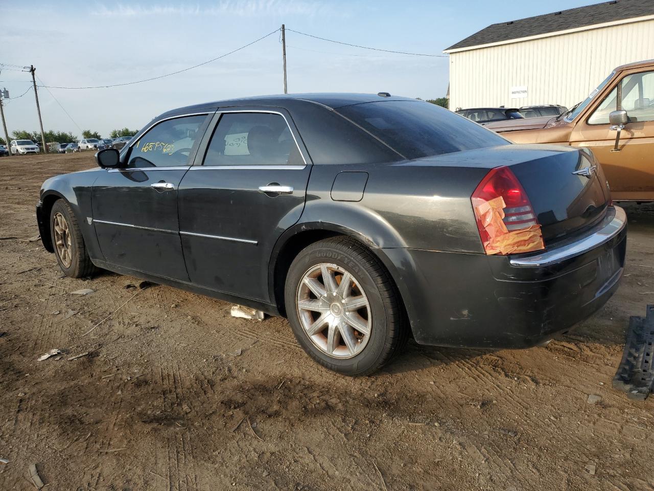 Photo 1 VIN: 2C3KA63H17H785973 - CHRYSLER 300 