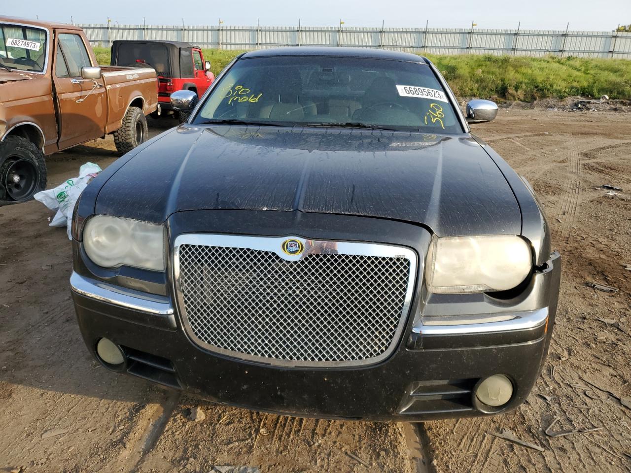 Photo 4 VIN: 2C3KA63H17H785973 - CHRYSLER 300 