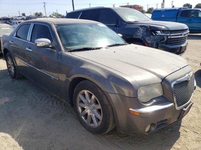 Photo 3 VIN: 2C3KA63H18H133081 - CHRYSLER 300 