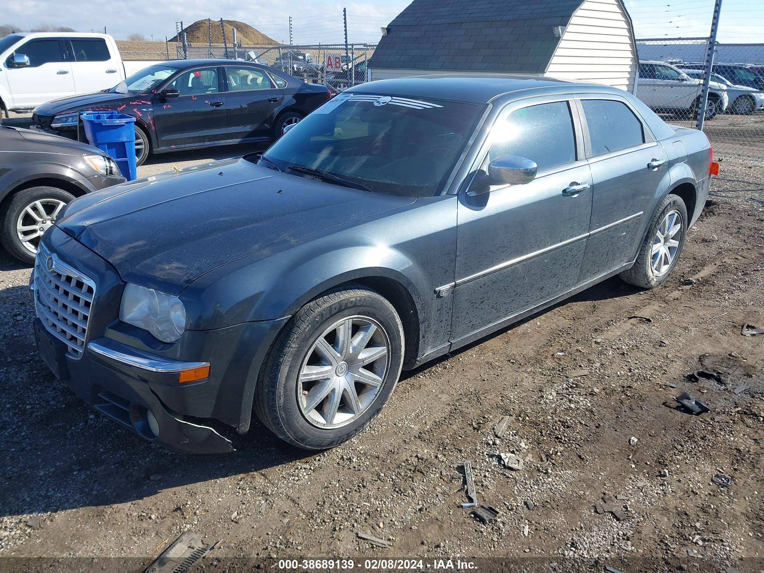 Photo 1 VIN: 2C3KA63H27H684554 - CHRYSLER 300C 