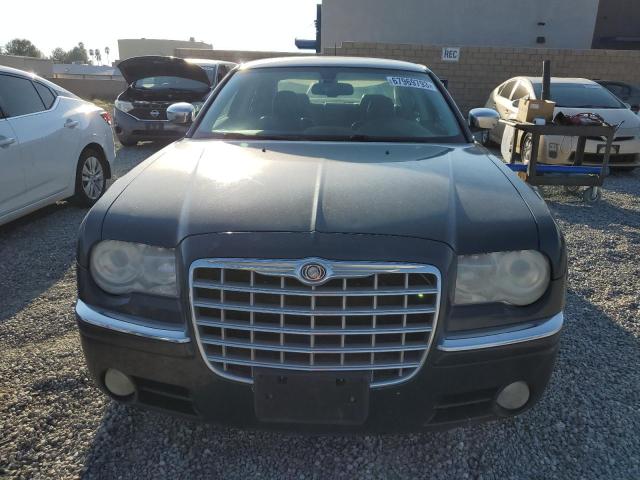 Photo 4 VIN: 2C3KA63H28H172844 - CHRYSLER 300C 