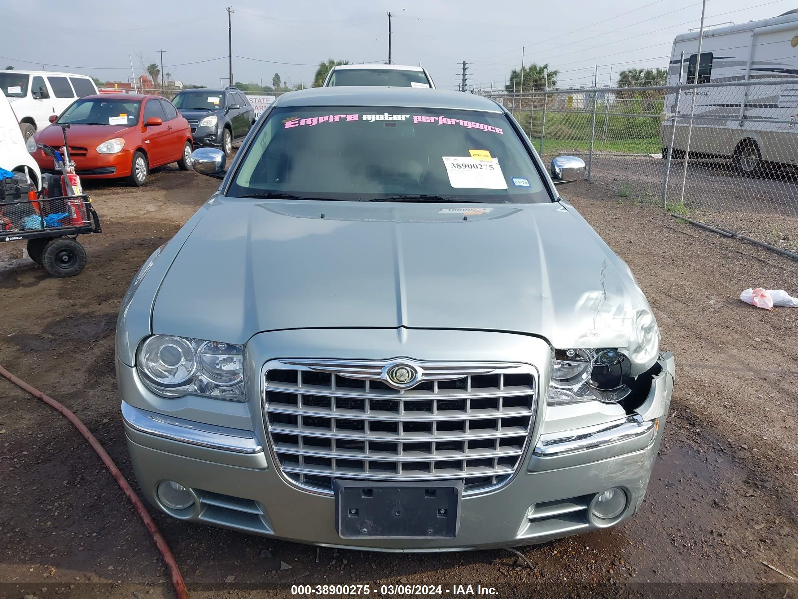 Photo 11 VIN: 2C3KA63H36H365677 - CHRYSLER 300C 